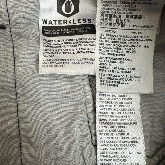 Levi's 501 Black Denim Women's Jean cut off Shorts - Picture 5 of 5